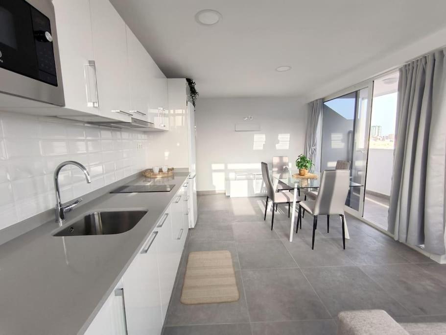 Apartamento Arrecife Wifi Vistas Al Mar Exterior foto